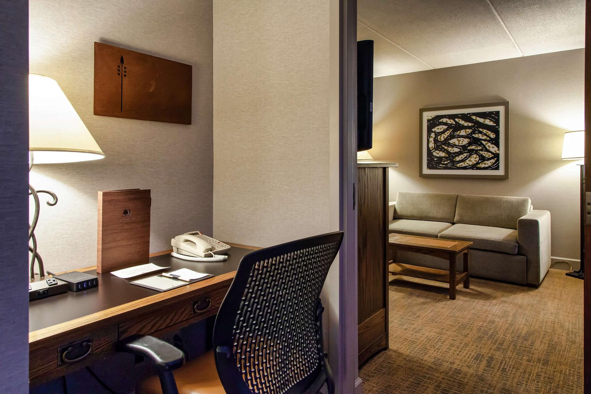 Doubletree By Hilton Libertyville-Mundelein Exterior foto
